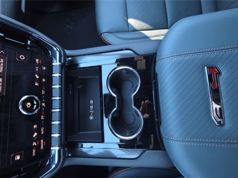 New 2026 GMC Yukon XL AT4 w/ AT4 Premium Plus Package image 42