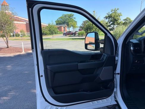 New 2026 Ford F350 Lariat w/ Chrome Package AWD/4WD image 9