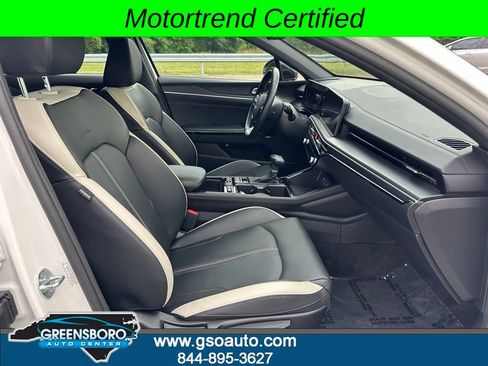 Used 2025 Kia K5 GT-Line w/ GT-Line Premium Package FWD image 17