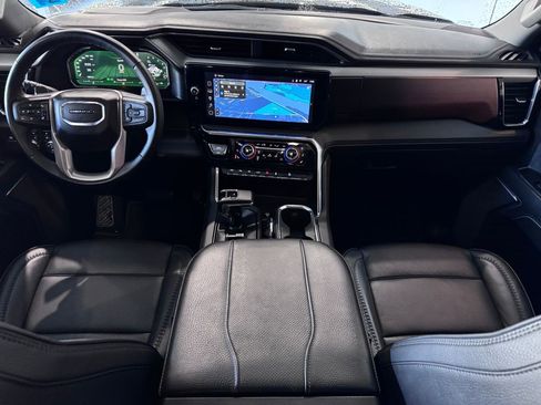 Certified 2025 GMC Sierra 1500 Denali image 14