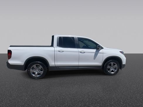 Certified 2024 Honda Ridgeline TrailSport image 10