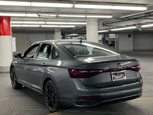 New 2026 Volkswagen Jetta SE image 5