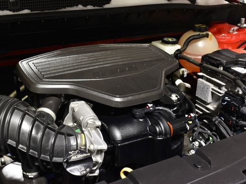 Used 2024 Chevrolet Blazer LT image 34