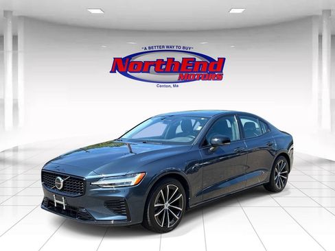 Used 2023 Volvo S60 T8 Plus AWD/4WD image 3