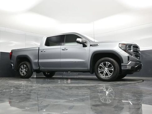 Used 2025 GMC Sierra 1500 SLT AWD/4WD image 55