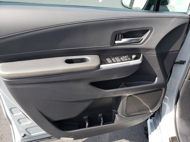 New 2026 Toyota Sienna XLE Woodland Edition AWD/4WD image 11