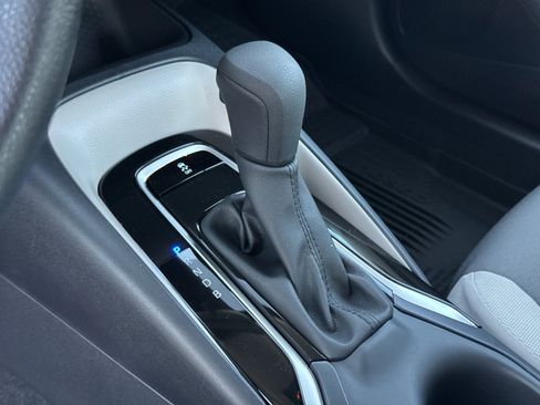 Certified 2026 Toyota Corolla LE image 28