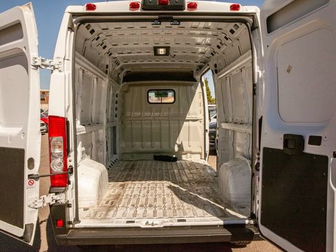 Used 2025 RAM ProMaster 3500 w/ Convenience Group FWD image 13