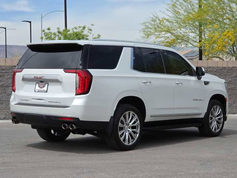 Used 2022 GMC Yukon Denali w/ Max Trailering Package AWD/4WD image 9