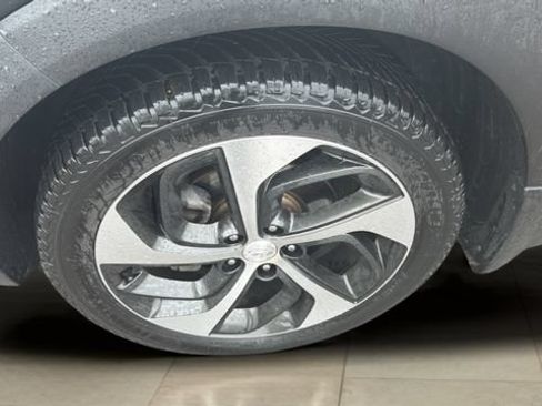 Used 2016 Hyundai Tucson Limited w/ Option Group 03 FWD image 7