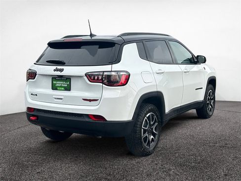 New 2026 Jeep Compass Trailhawk w/ Sun, Sound & Navigation Group image 5