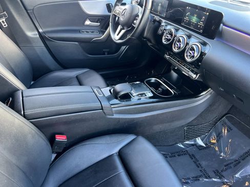 Used 2020 Mercedes-Benz A 220 image 15
