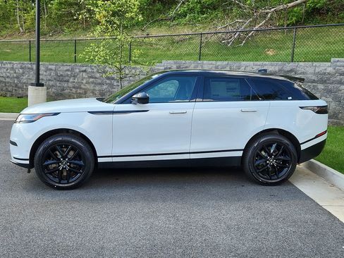 Used 2026 Land Rover Range Rover Velar S AWD/4WD image 6