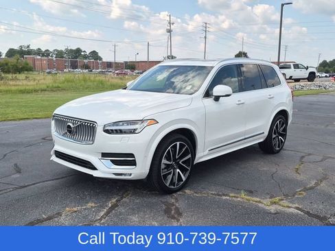 Used 2024 Volvo XC90 B6 Plus AWD/4WD image 7