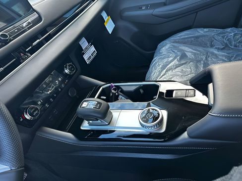 New 2026 Mitsubishi Outlander SE AWD/4WD image 15