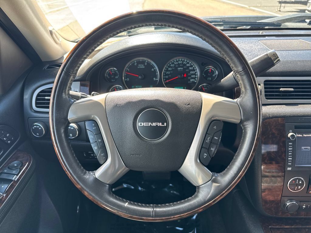 Used 2013 GMC Sierra 3500 Denali AWD/4WD image 14