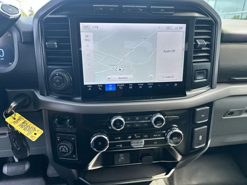 Used 2024 Ford F150 XLT w/ FX4 Off-Road Package image 17