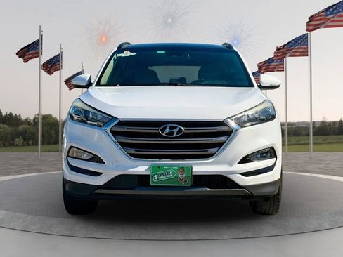 Used 2016 Hyundai Tucson Limited w/ Option Group 03 image 3