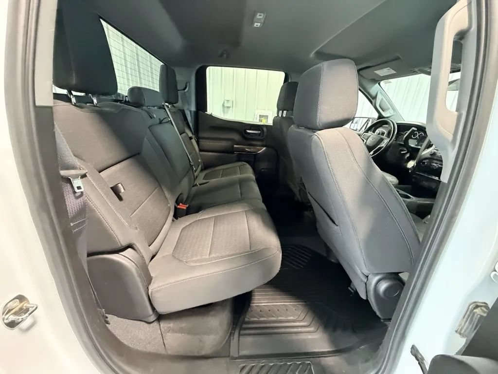 Used 2021 Chevrolet Silverado 1500 LT Trail Boss w/ LPO, Dark Essentials Package AWD/4WD image 26