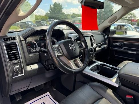 Used 2016 RAM 2500 Laramie AWD/4WD image 9