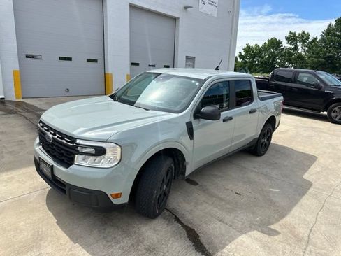 Used 2022 Ford Maverick XL FWD image 3