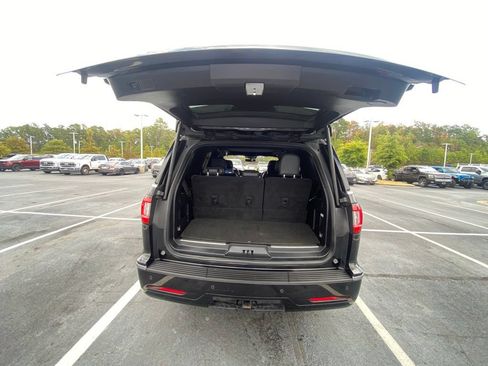 Used 2018 Lincoln Navigator Reserve w/ Technology Package AWD/4WD image 29