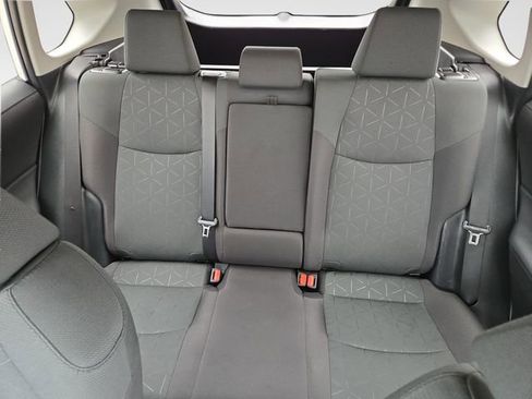 Used 2024 Toyota RAV4 XLE FWD image 24