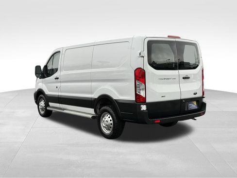 Used 2023 Ford Transit 250 Low Roof AWD w/ Exterior Upgrade Package image 5