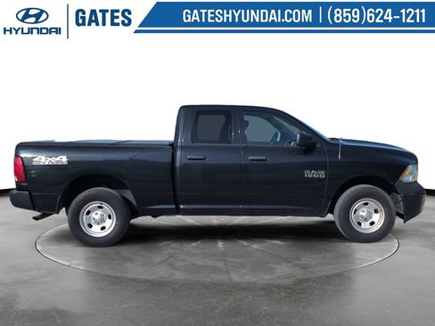 Used 2018 RAM 1500 Tradesman w/ Popular Equipment Group AWD/4WD image 3