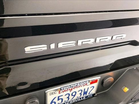 Used 2019 GMC Sierra 1500 AT4 w/ AT4 Premium Package AWD/4WD image 31