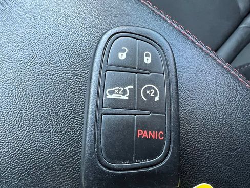 Used 2016 Jeep Cherokee Trailhawk w/ Comfort/Convenience Group AWD/4WD image 45