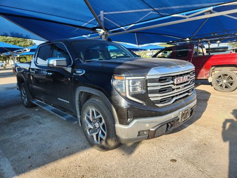 Used 2023 GMC Sierra 1500 SLT RWD image 1