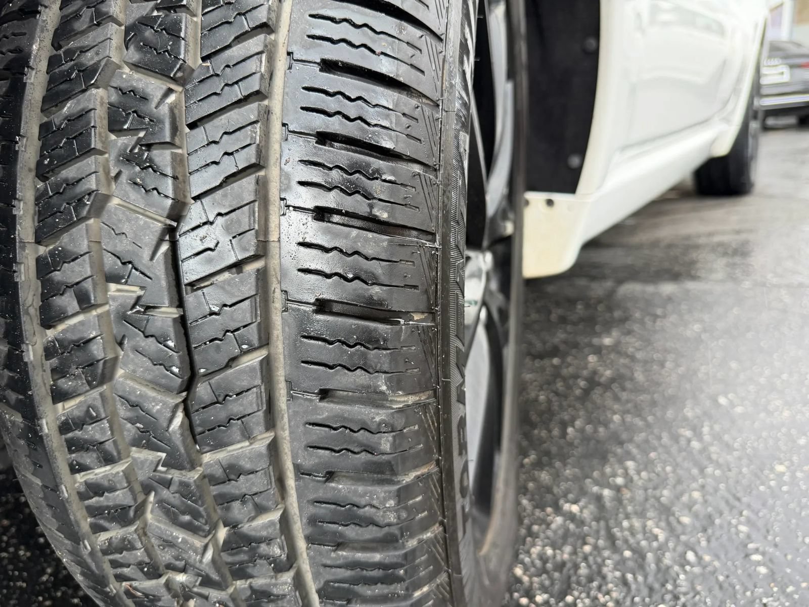 Used 2017 Dodge Durango R/T w/ Blacktop Package RWD image 47