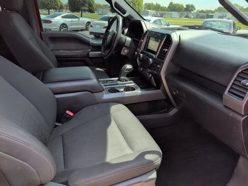 Used 2018 Ford F150 XLT w/ Equipment Group 302A Luxury AWD/4WD image 26