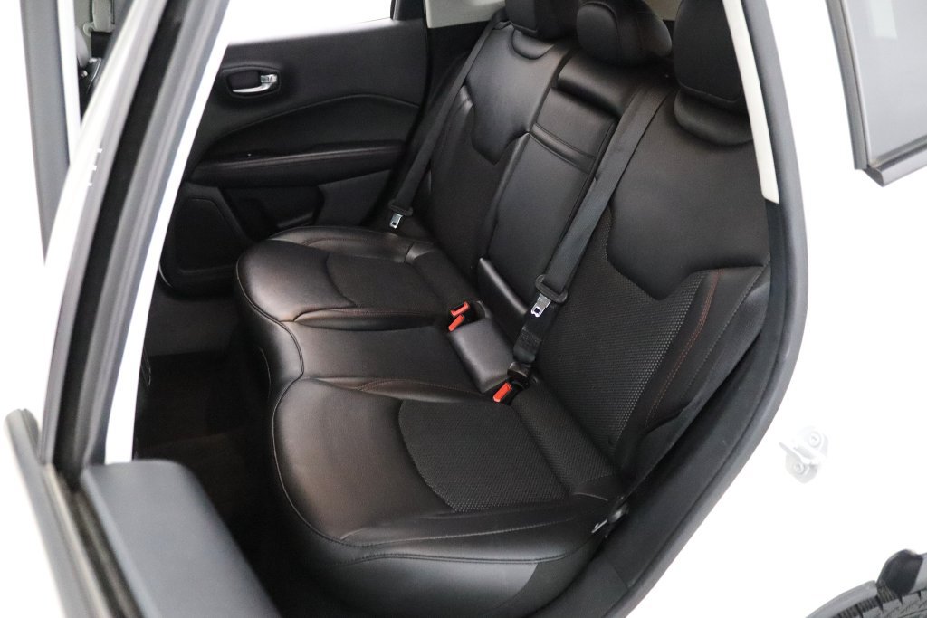 Used 2019 Jeep Compass Trailhawk AWD/4WD image 14