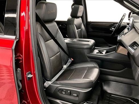 Used 2021 Chevrolet Tahoe High Country w/ Premium Package image 7