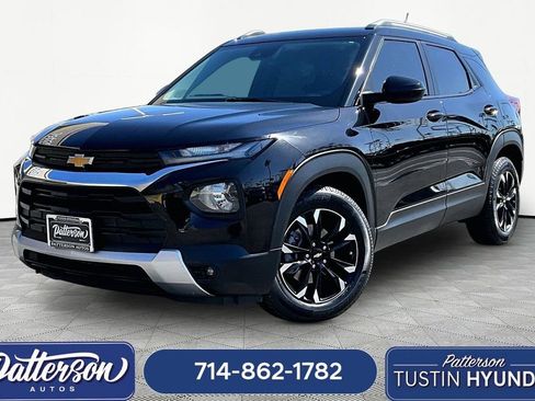 Used 2023 Chevrolet TrailBlazer LT FWD image 1