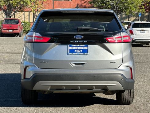 Certified 2024 Ford Edge SEL image 4