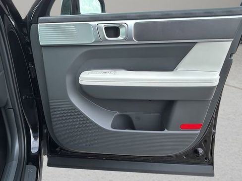 Used 2025 Hyundai Santa Fe SEL image 9