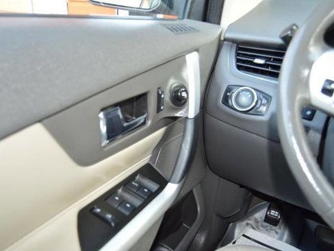 Used 2013 Ford Edge Limited image 48