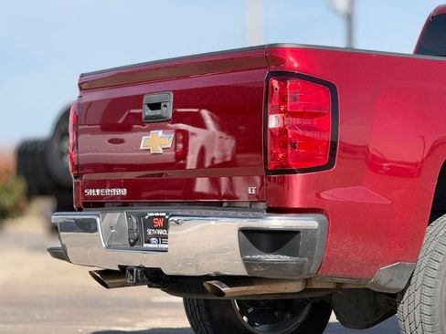 Used 2018 Chevrolet Silverado 1500 LT w/ Texas Edition image 10