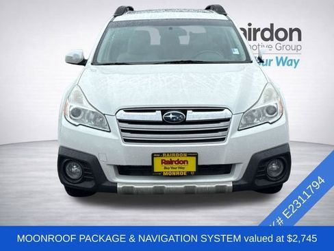 Used 2014 Subaru Outback 3.6R Limited AWD/4WD image 2