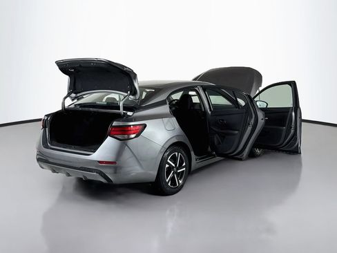 Used 2024 Nissan Sentra SV FWD image 20
