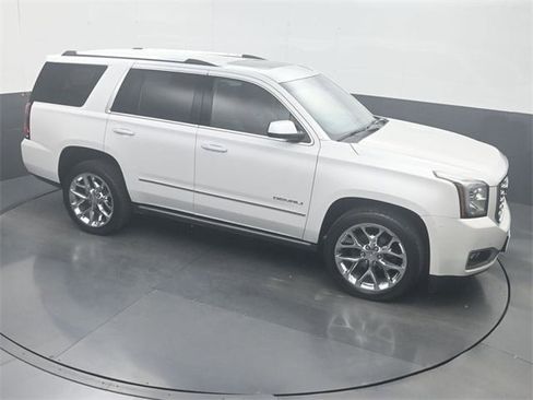 Used 2020 GMC Yukon Denali w/ Denali Ultimate Package image 20