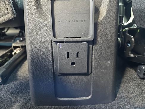 Used 2022 Buick Encore Preferred w/ Safety Package image 38