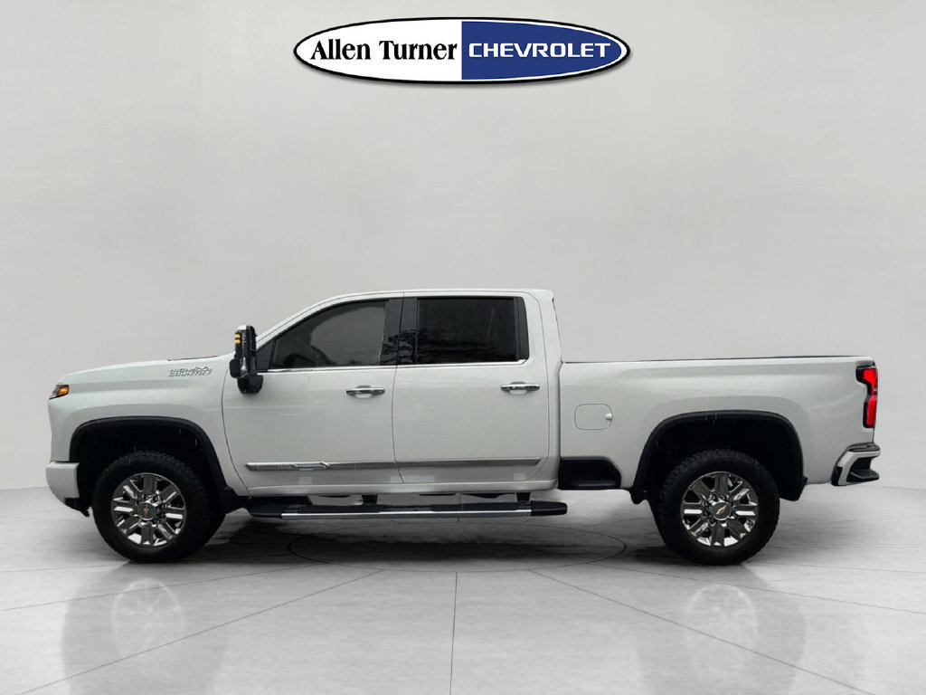New 2026 Chevrolet Silverado 2500 High Country w/ High Country Premium Package AWD/4WD image 6