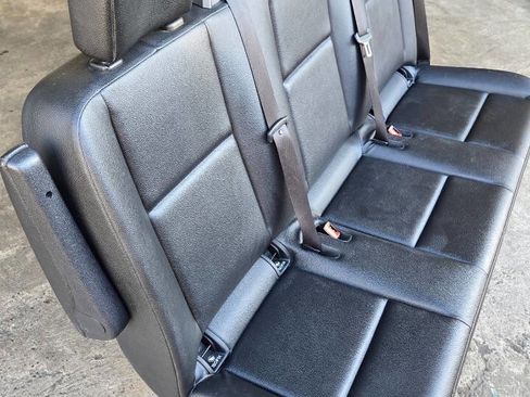 Used 2017 Mercedes-Benz Sprinter 2500 image 34