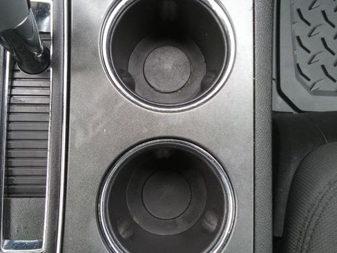 Used 2012 Chevrolet Traverse LT w/ All-Star Edition image 17