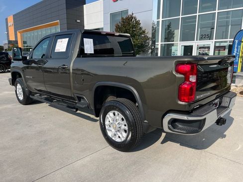 Used 2023 Chevrolet Silverado 2500 LT w/ Convenience Package AWD/4WD image 17