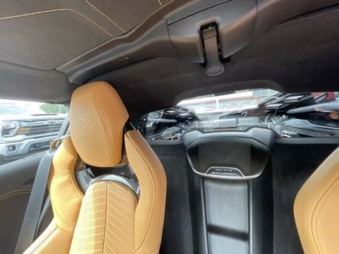 Used 2024 Chevrolet Corvette Stingray Premium Cpe w/ Z51 Performance Package RWD image 20